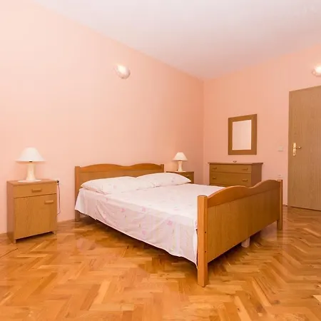 Apartment Boris 1949 Trogir